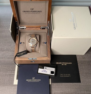 Girard Perregaux Laureato Two Tone Titanium Rose Gold Gray