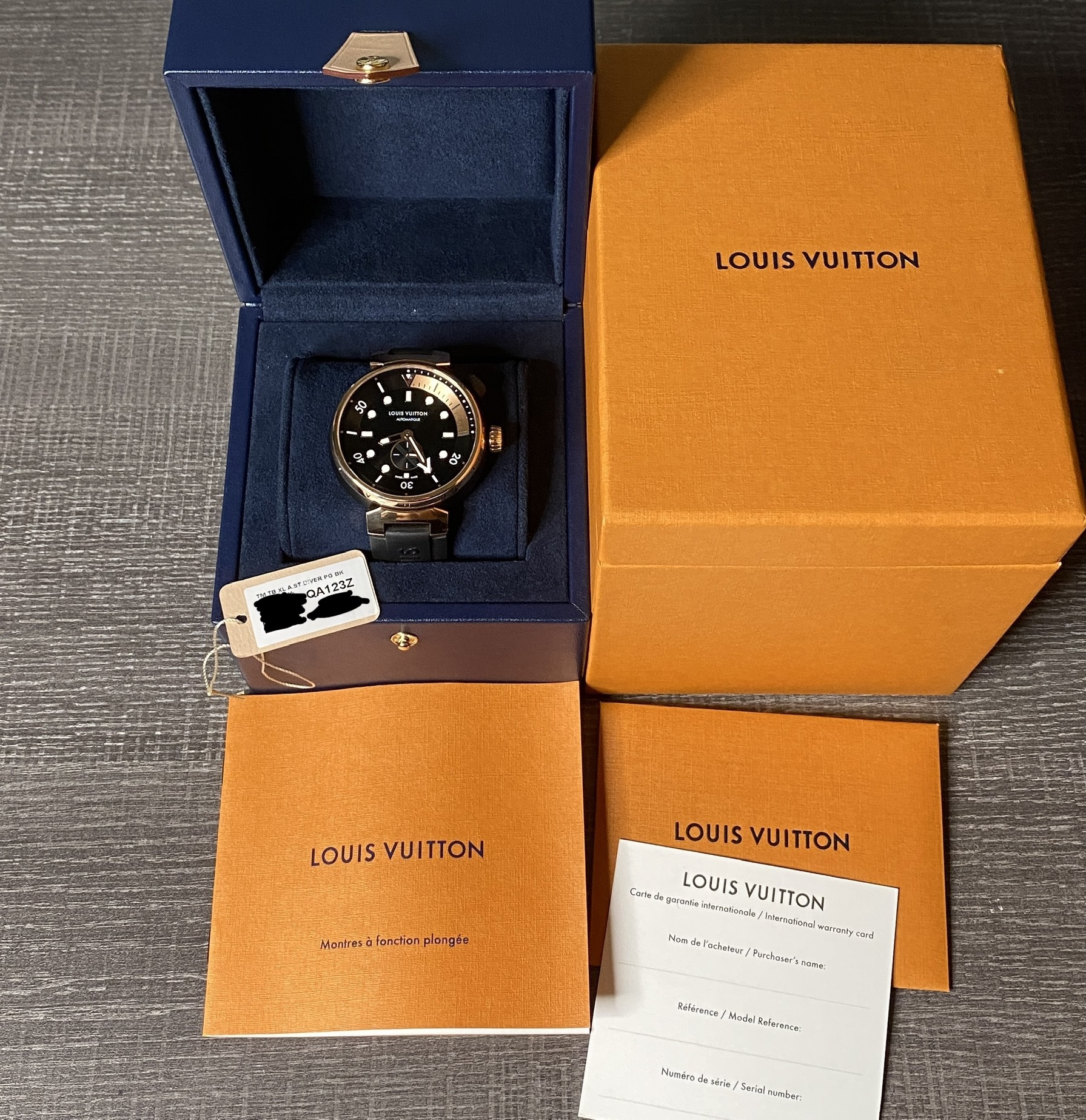 Louis Vuitton Tambour Street Diver QA123Z Rose Gold Automatic Set 44mm