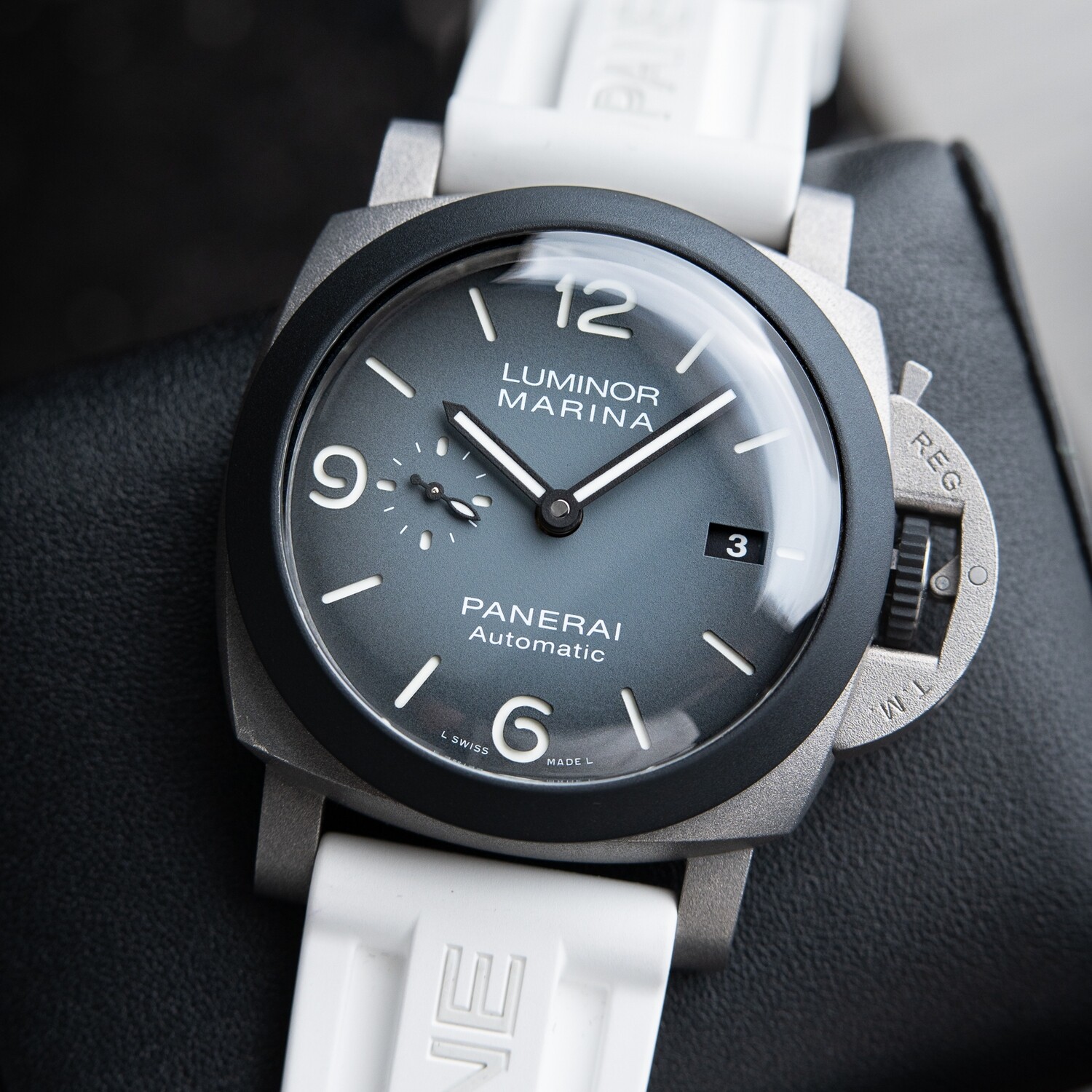 Panerai Guillaume Nery Edition 70th Anniversary PAM1122 Titanium Gray Dial 44mm