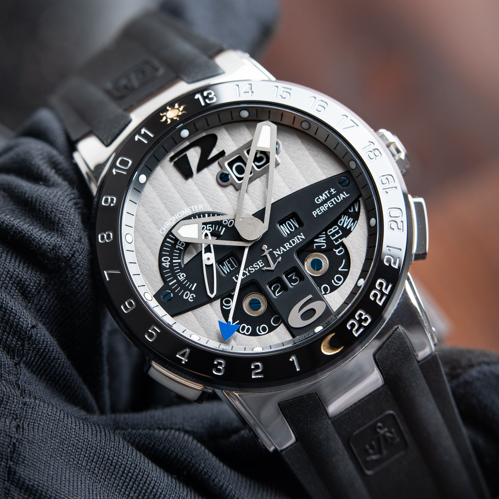 Ulysse Nardin El Toro Silver Perpetual Calendar GMT Platinum Rubber