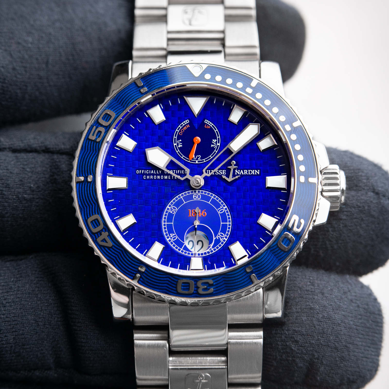 Ulysse Nardin Maxi Marine Diver White Gold Blue Enamel Limited Edition 43