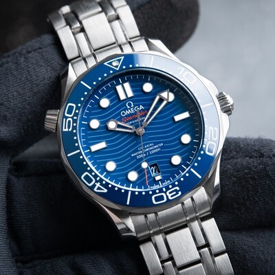 Omega Seamaster Diver 300 M Blue Ceramic 2023 Bracelet NATO Chronometer 42