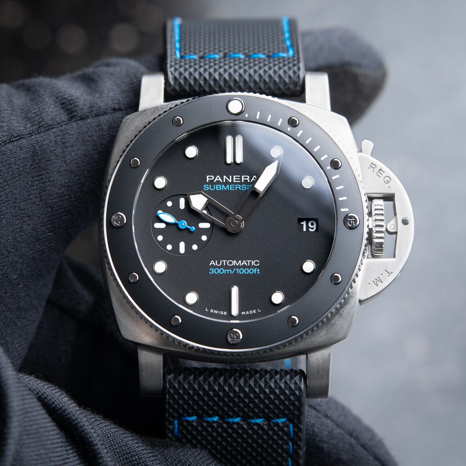Panerai Luminor Submersible Black Dial Ceramic Bezel Steel Diver