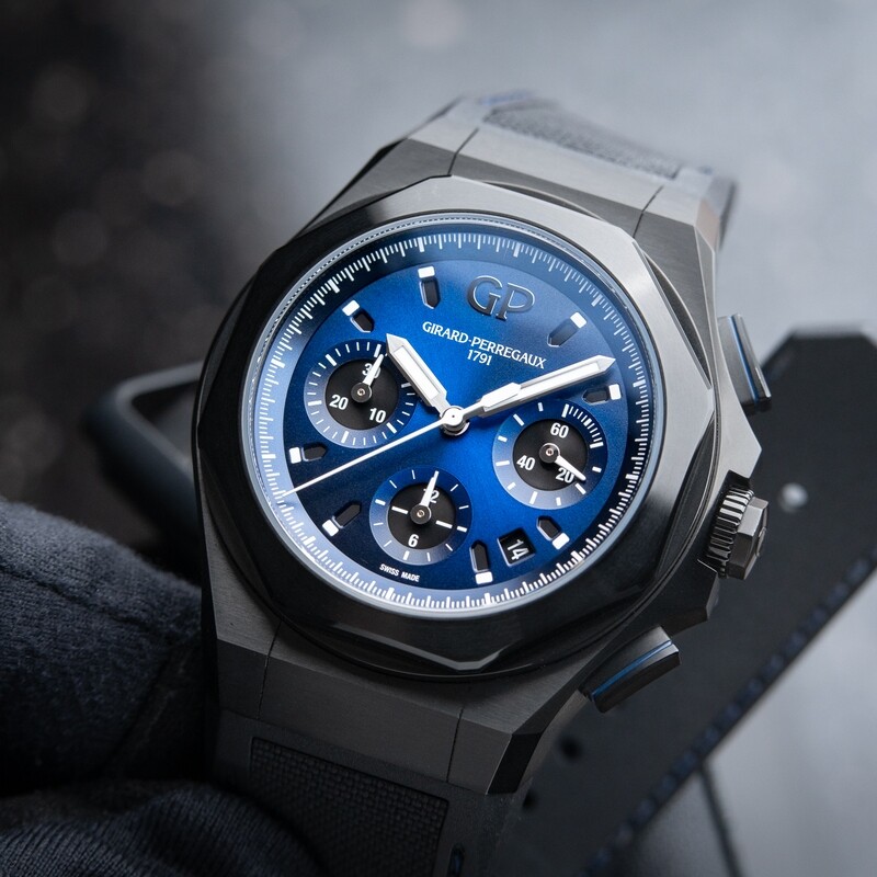 Girard Perregaux Laureato Absolute Chronograph Titanium PVD Blue Black 81060 44