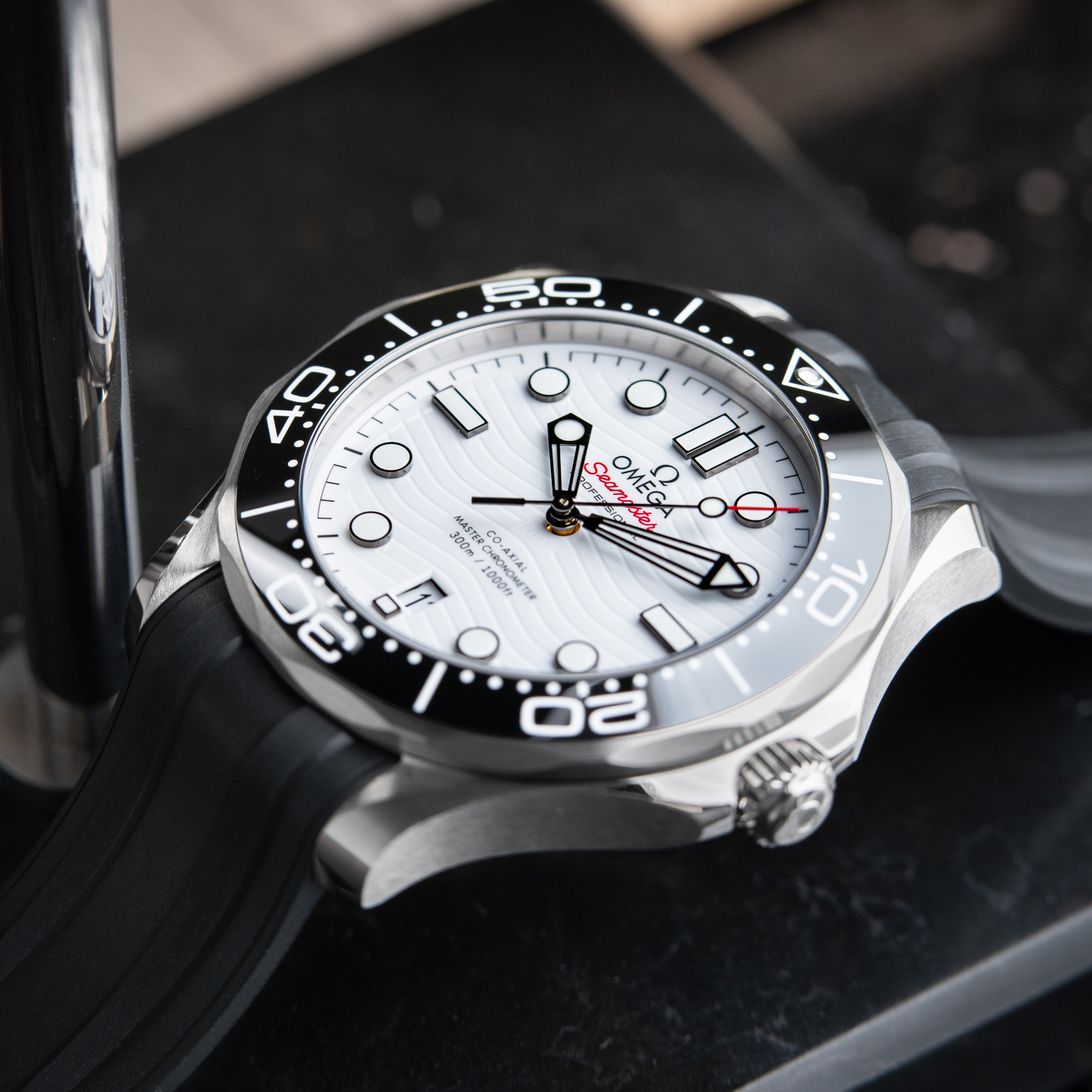 OMEGA Seamaster Professional 4/2023 Diver 300 M SMP White Ceramic Dial 42