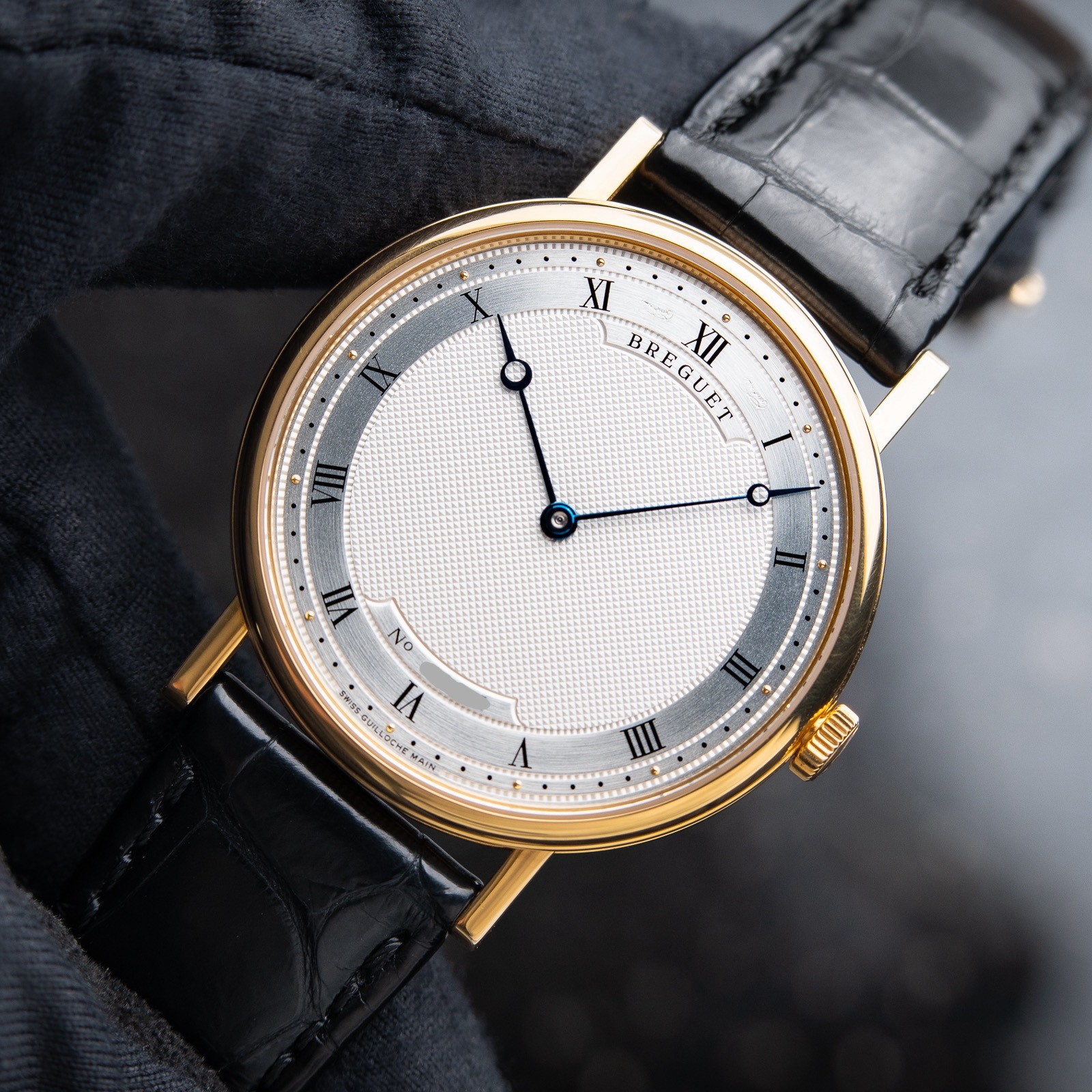 Breguet Classique Ultra-Thin 5157 Yellow Gold Automatic Silver Dial Set 38mm