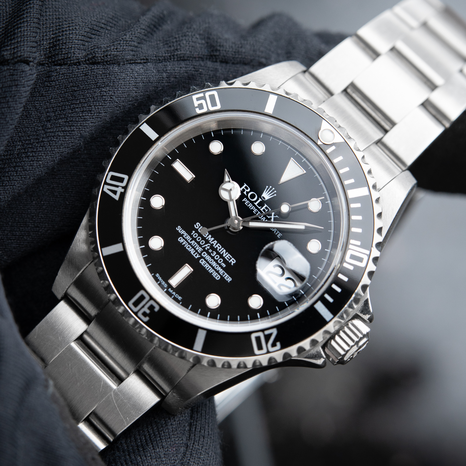 Rolex Submariner Date Oyster Perpetual Diver Black Steel Bracelet 40mm