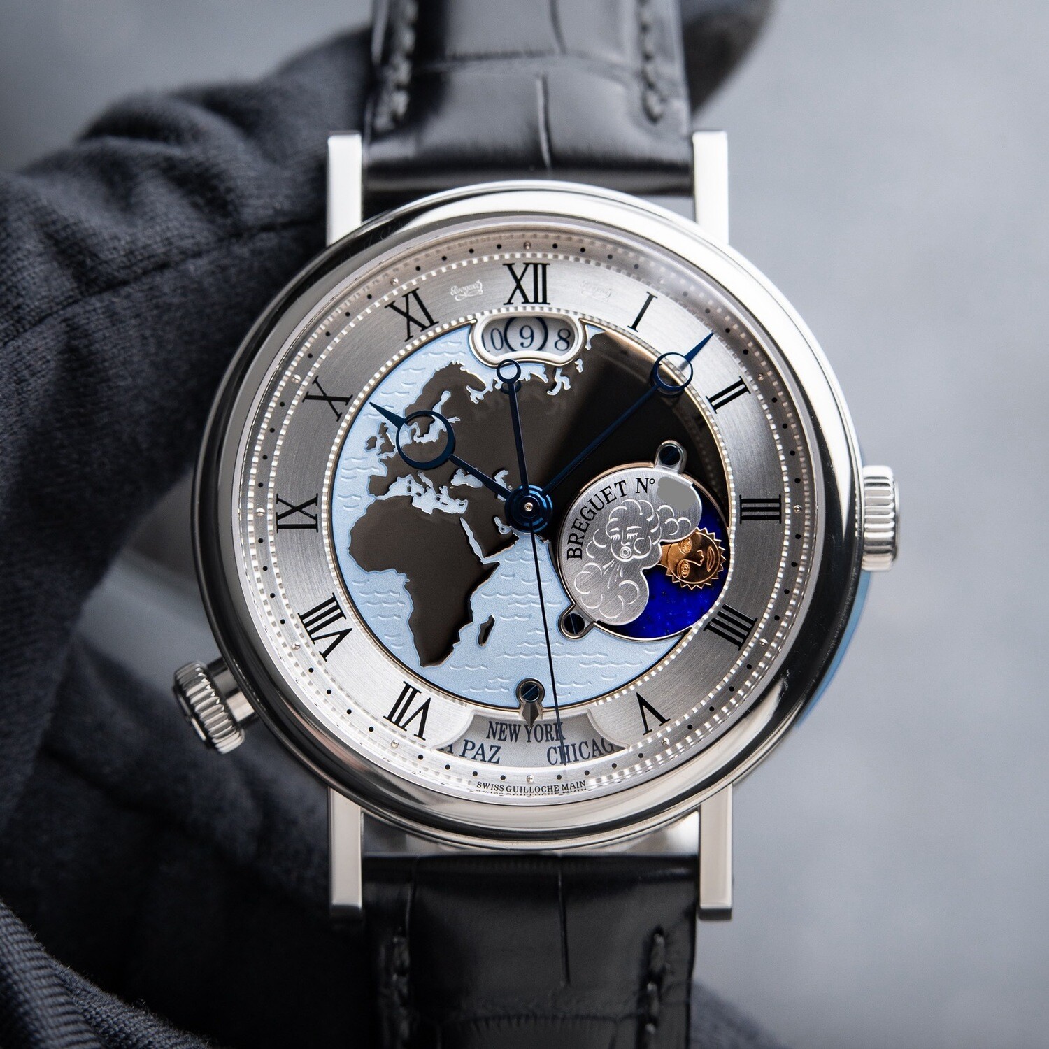 Breguet Classique Hora Mundi Europe 5717 Platinum Automatic Set 43mm Breguet Classique Hora Mundi Europe 5717 Platinum Automatic Set 43mm