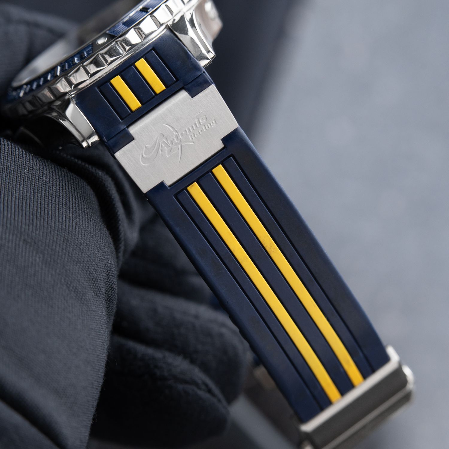 Ulysse Nardin Diver Artemis Racing Limited Edition Blue Automatic
