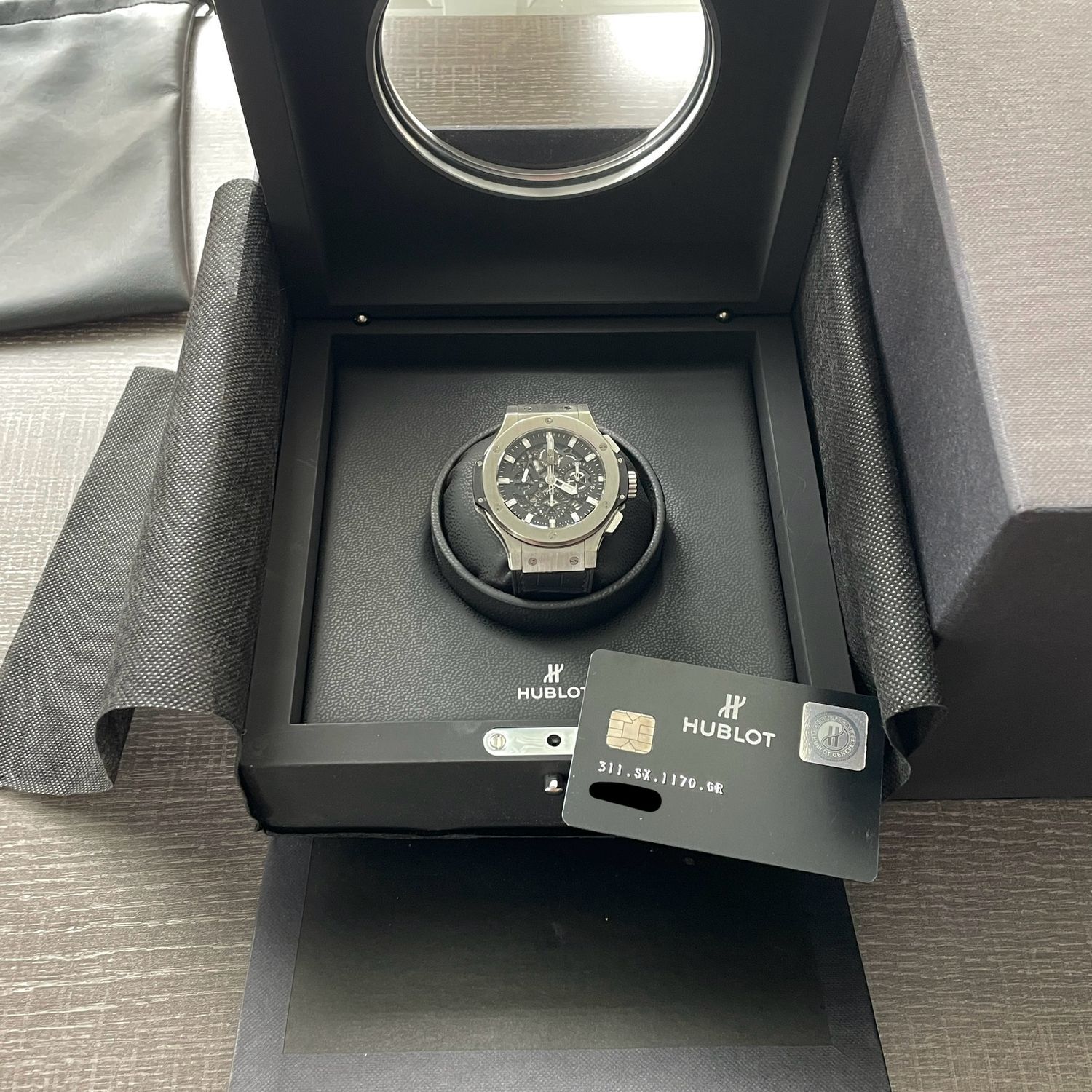 Hublot Big Bang Aero Bang Chronograph Skeleton Openworked Date
