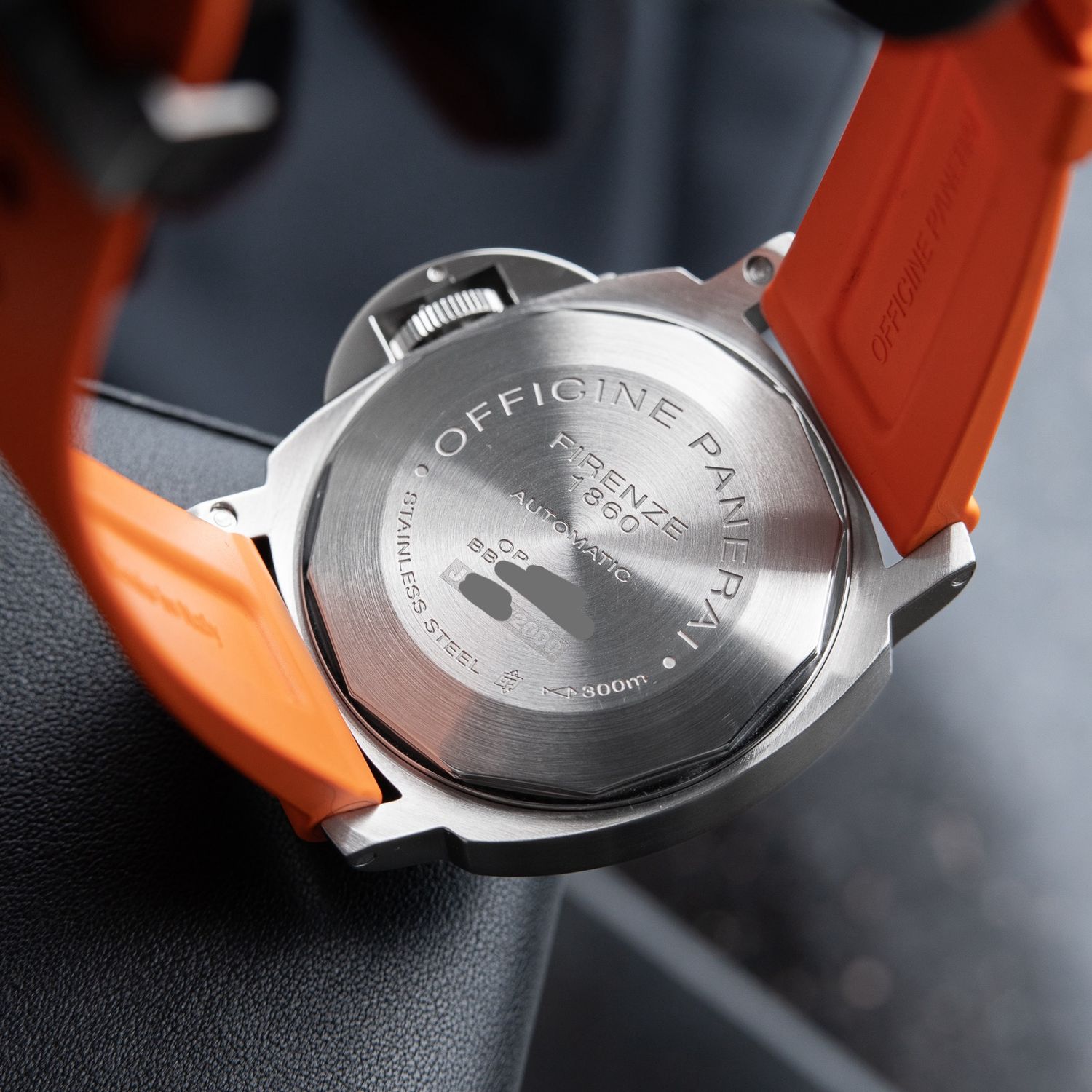 Panerai Luminor Marina Date Steel Rubber Black Dial Automatic 44mm