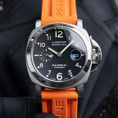 Panerai Luminor Marina Date Steel Rubber Black Dial Panerai Luminor Marina Date Steel Rubber Black Dial