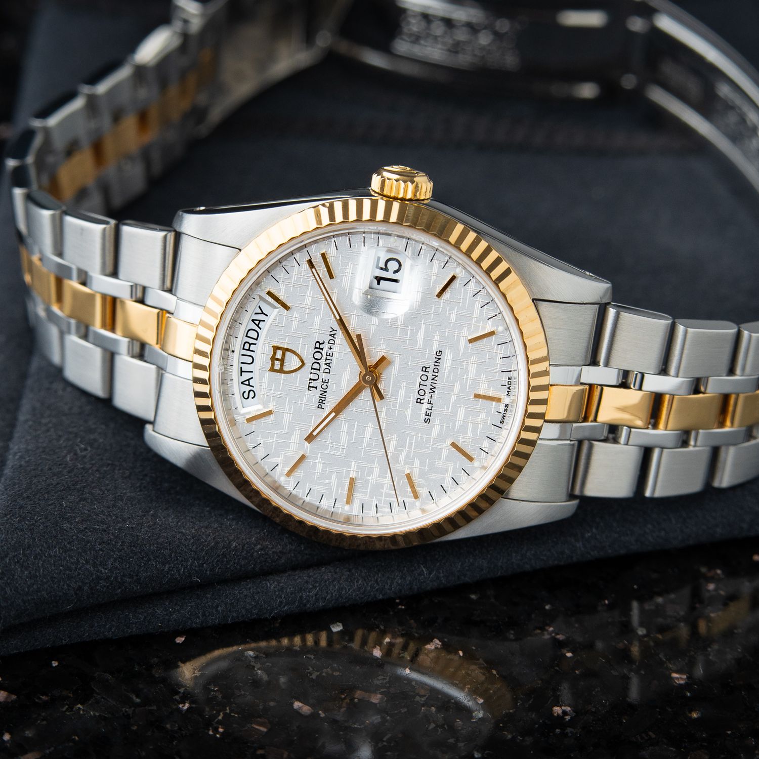 TUDOR 自動巻き時計 ゴールドダイヤル 36mm Tudor Prince Date Day 36 SERVICED Two Tone Gold Steel Linen Dial