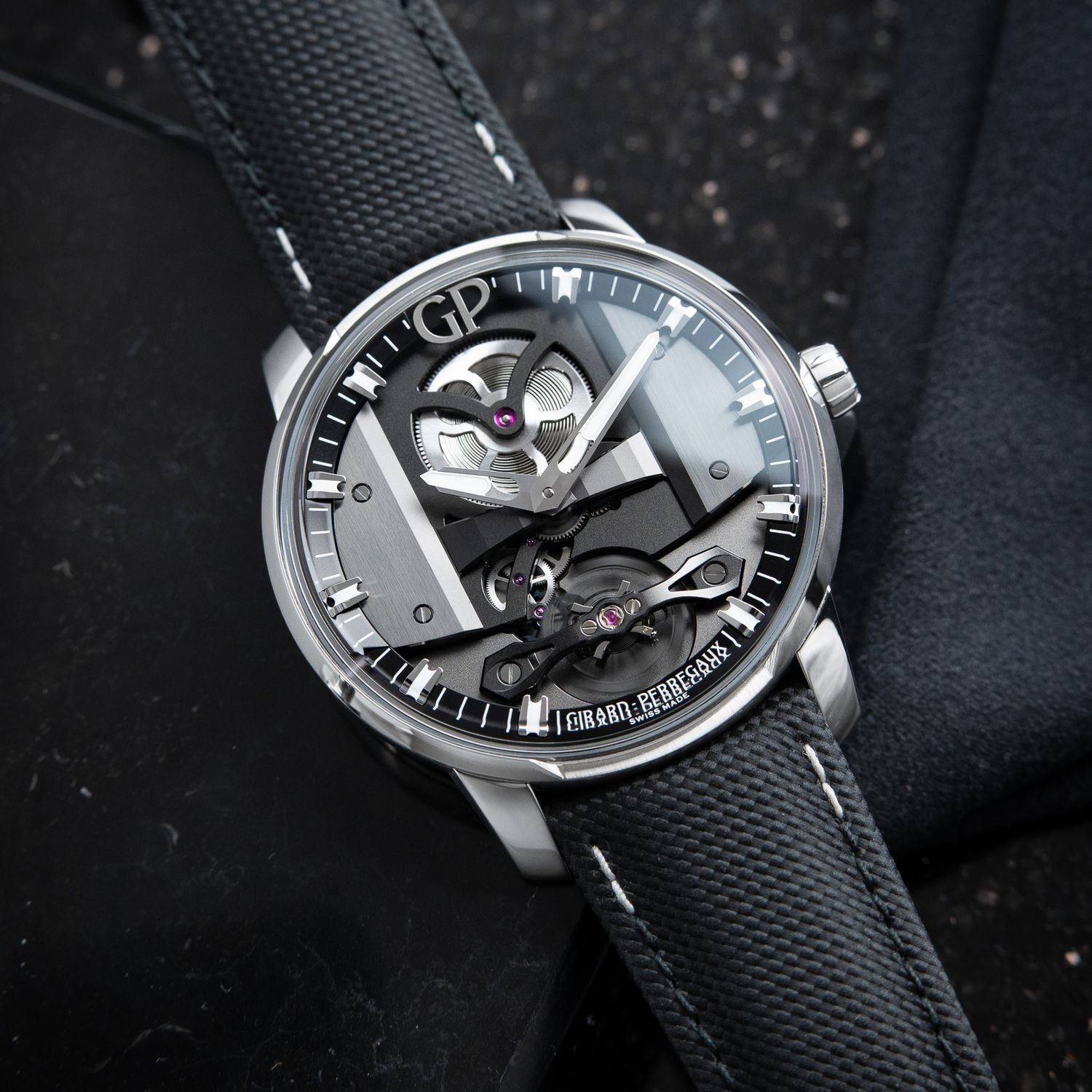 Girard Perregaux Free Bridge CLEAN Openworked Grey Steel Automatic 82000