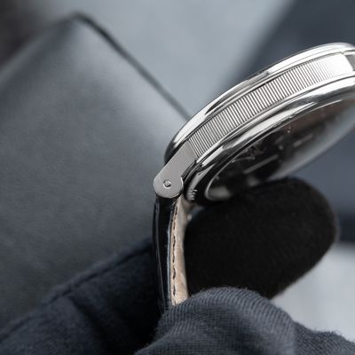 Breguet Tradition Manual Wind 7057 White Gold Black Grey Power