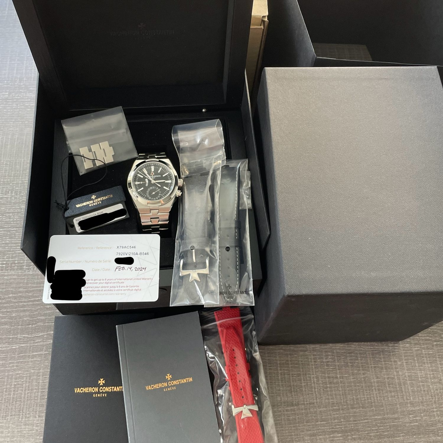 Vacheron Constantin Overseas 7920V 2024 Dual Time GMT Black Steel