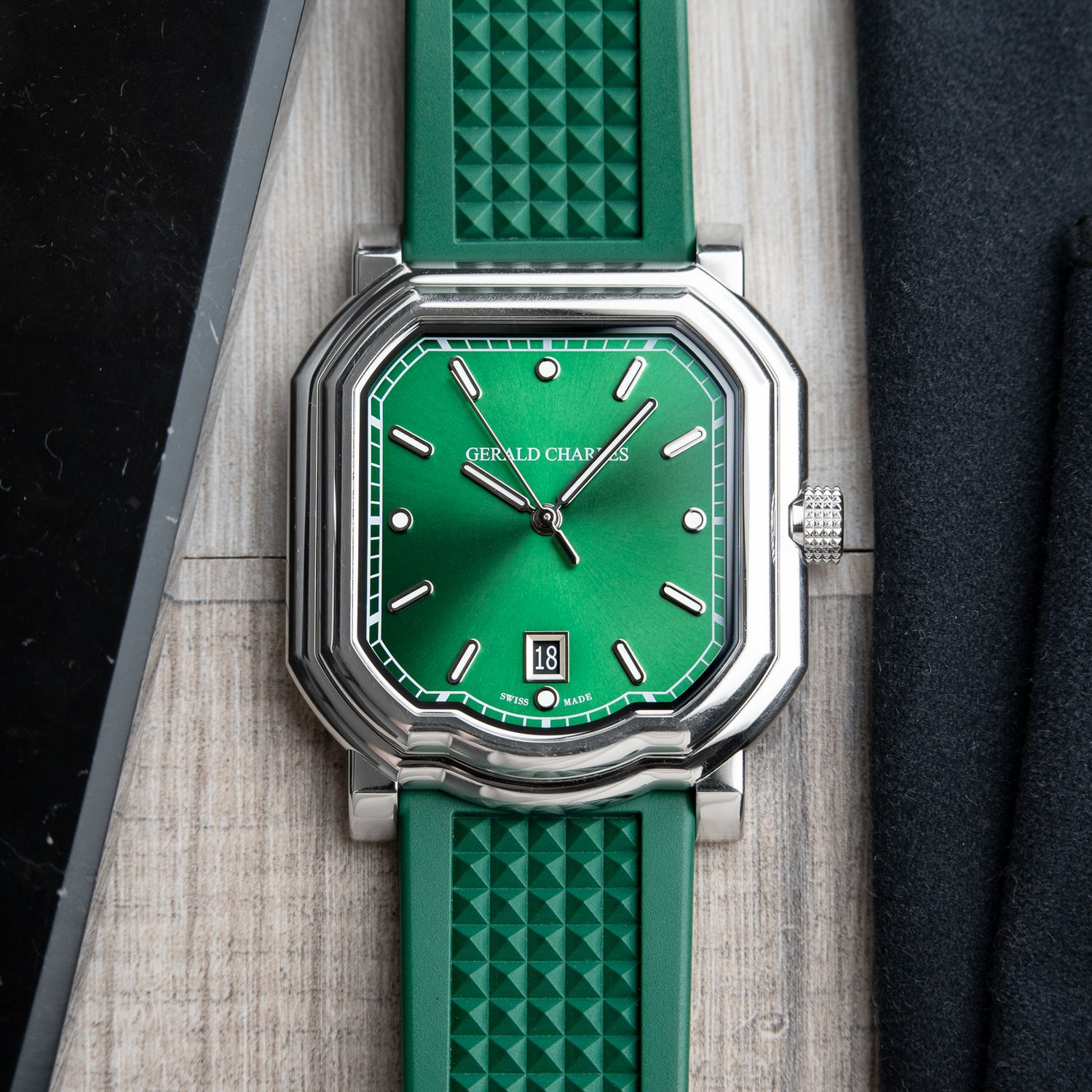 Gerald Charles Maestro 2.0 Ultra Thin Steel Emerald Green Dial Automatic GC2.0-A