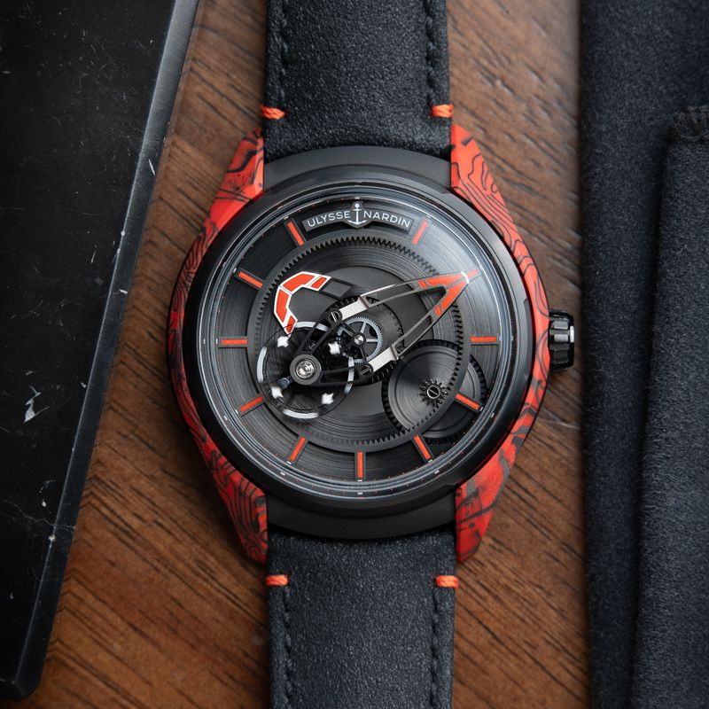 Ulysse Nardin Freak X UNWORN 7/2024 Magma Carbon Red Black Dial Leather 43mm 2303-270