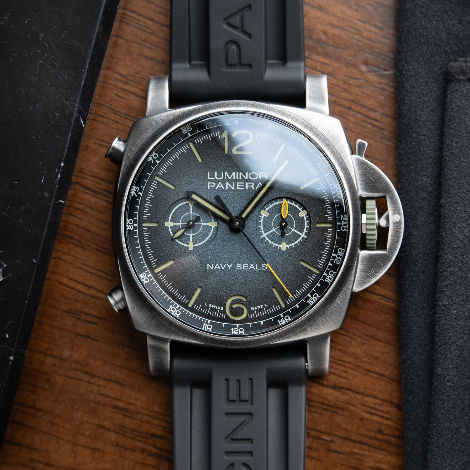 Panerai Luminor Navy Seals UNWORN Limited Edition Chronograph Grey PAM1409