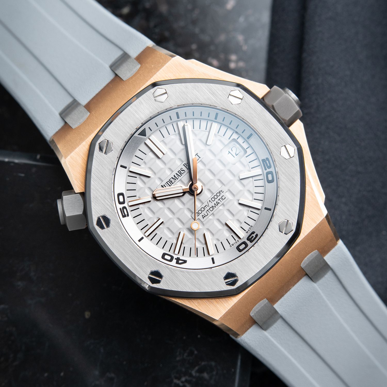 Audemars Piguet Royal Oak Offshore Diver 300M Japan Limited Edition Of 500 Rose Gold Titanium Gray 42