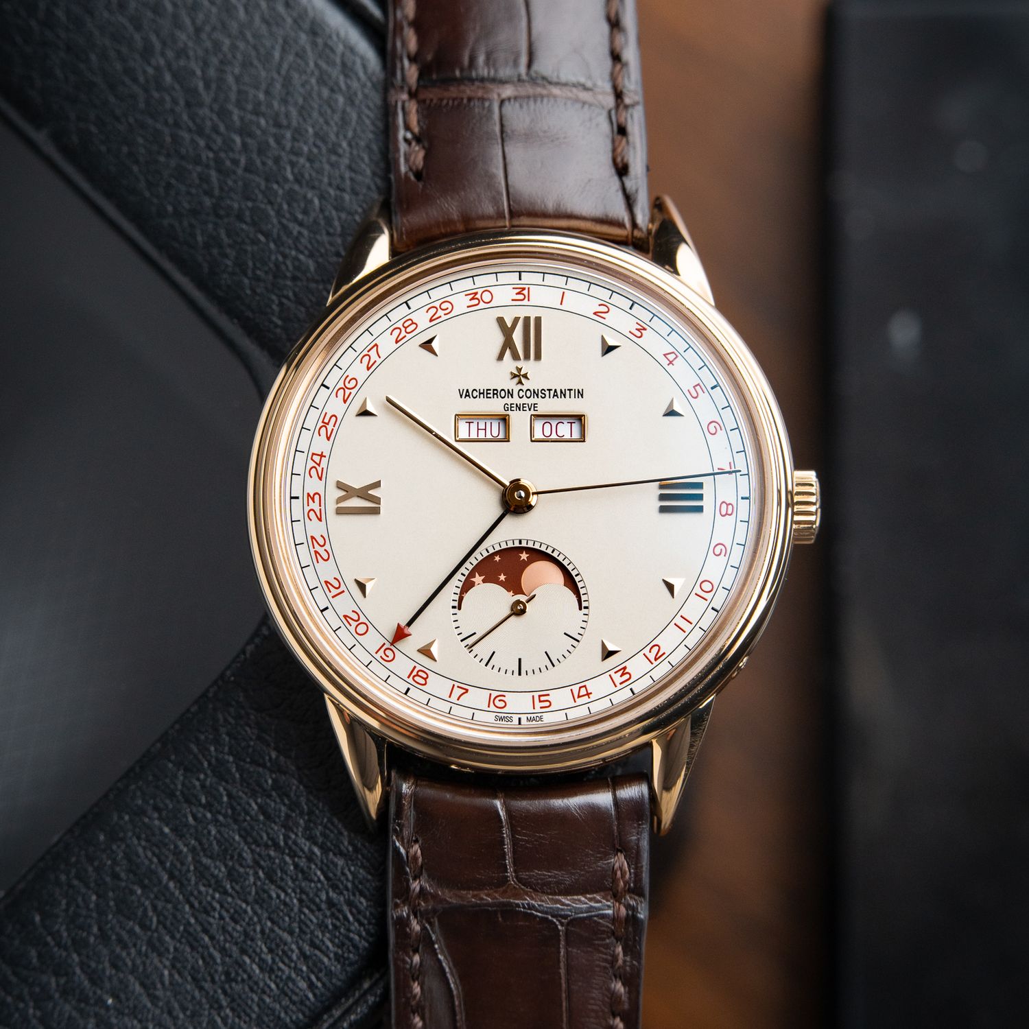 Vacheron Constantin Historiques 1948 Triple Calendar Red Limited Edition Rose Gold Silver Champagne Dial