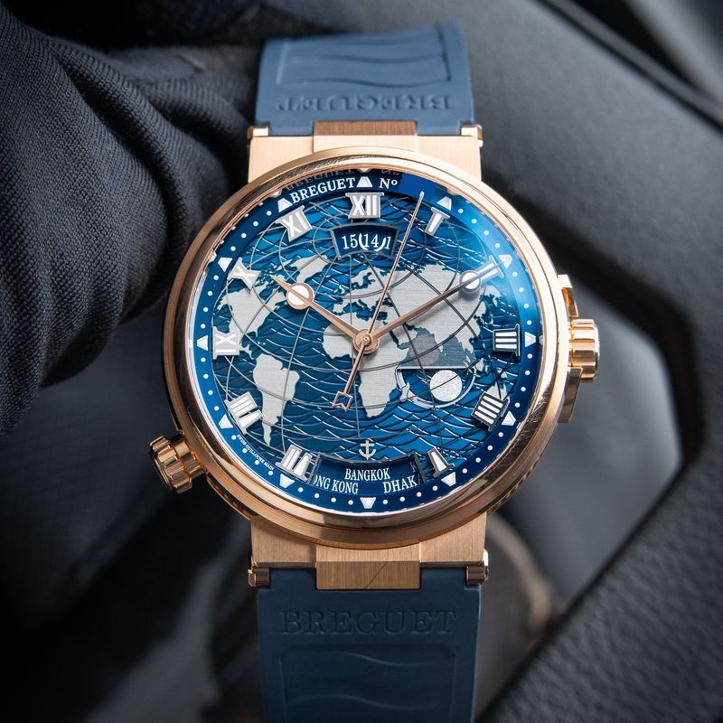 Breguet Marine Hora Mundi 5557BR Rose Gold Rubber World Time Blue 43.9mm