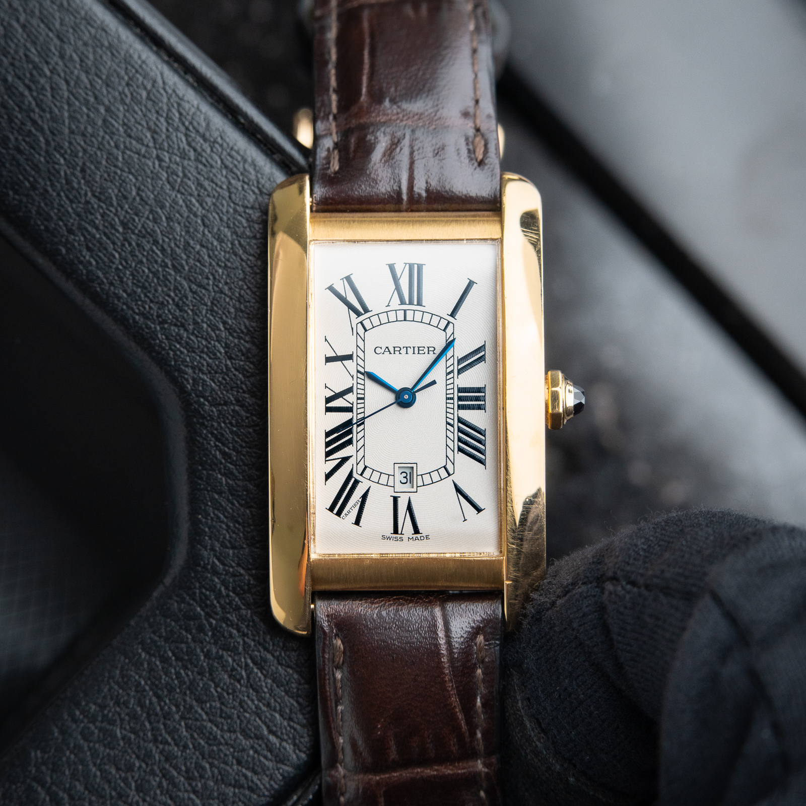 Cartier Tank Américaine SERVICED Large Yellow Gold Date Silver Automatic