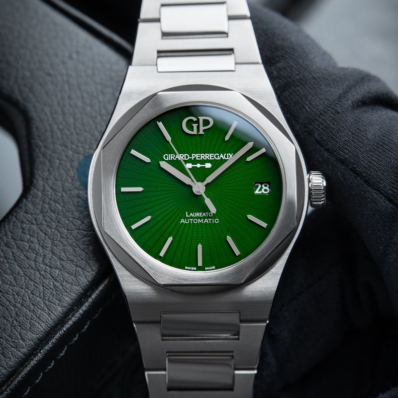 Girard Perregaux Laureato Eternity Limited Edition 42mm Steel Green Dial