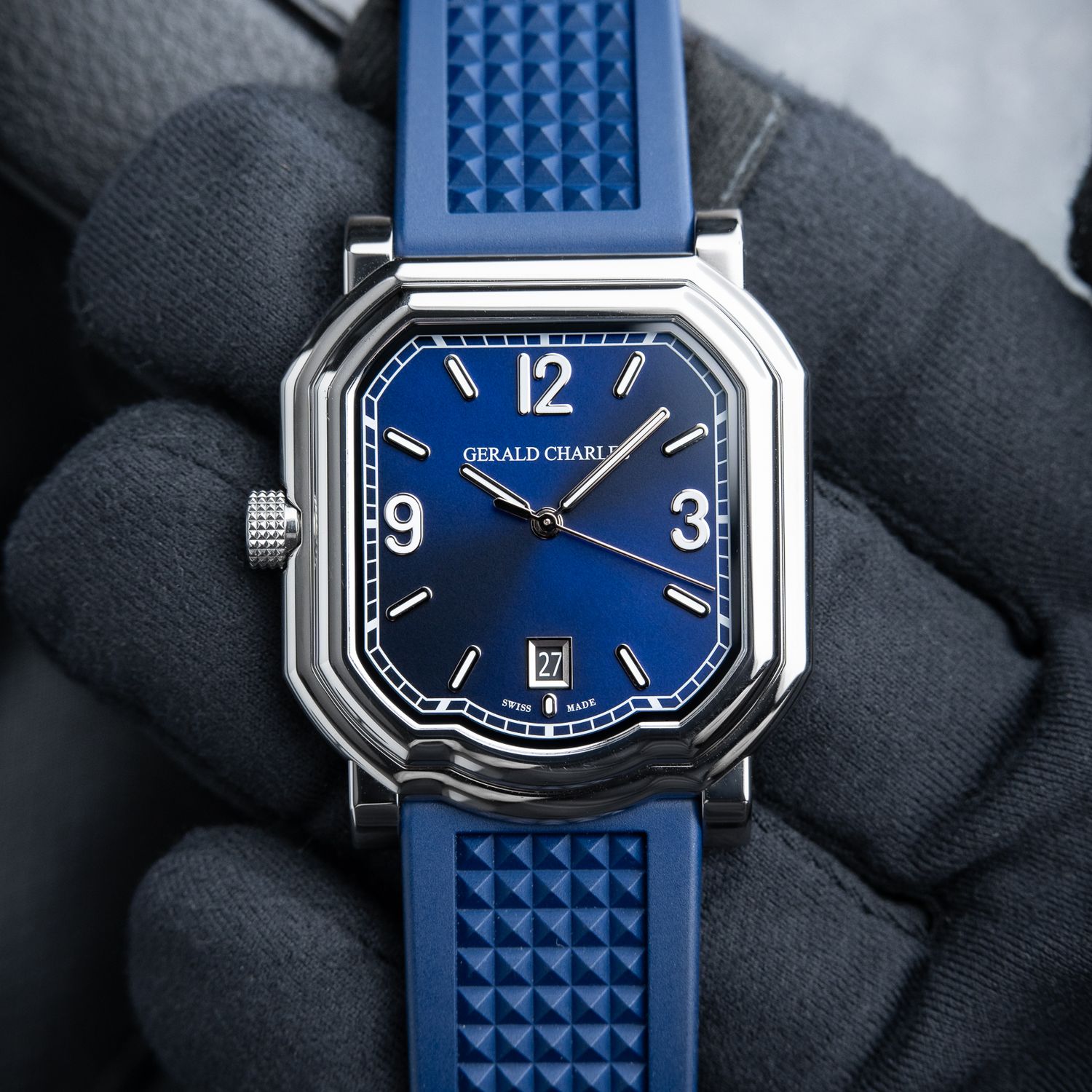 Gerald Charles Maestro 2.0 Sport 6/2023 Titanium Royal Blue Automatic 39mm