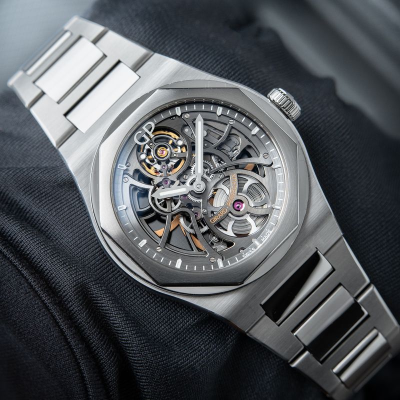 Girard Perregaux Laureato Skeleton Openworked Steel Automatic 42mm 81015