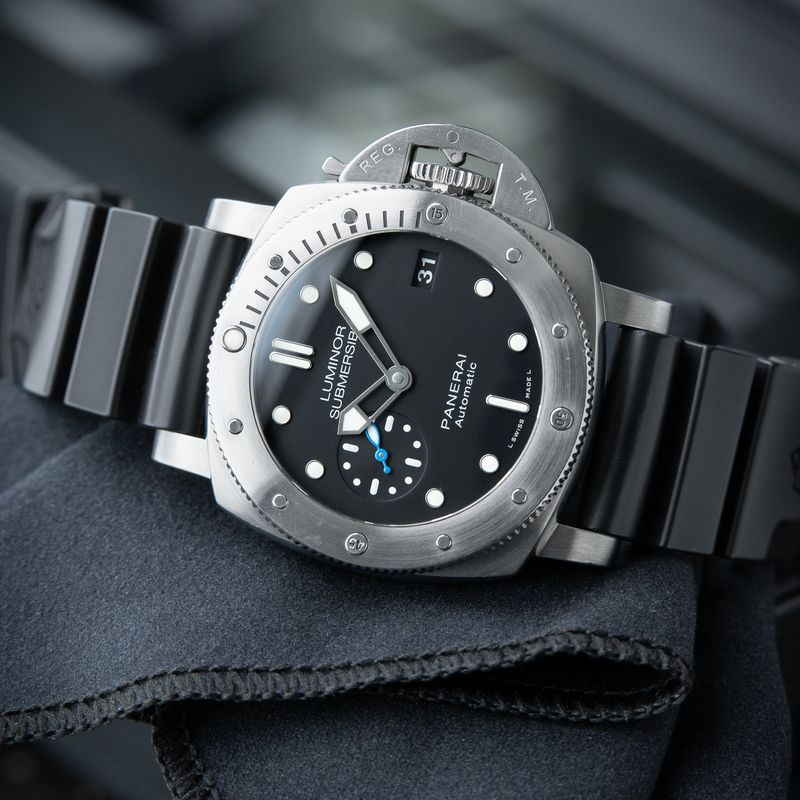 Panerai Luminor Submersible 1950 3 Days Automatic Black Dial Steel Diver Pam682 42mm