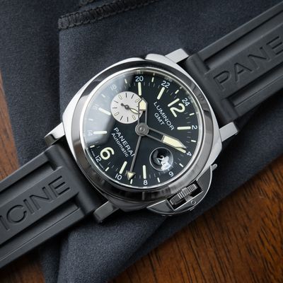 Panerai Luminor GMT Date Automatic 300M Leather Black Steel Set 44