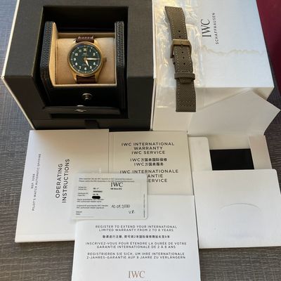 IWC Pilot's Watch Spitfire Bronze Date Green Dial 2 STRAPS/CLASPS