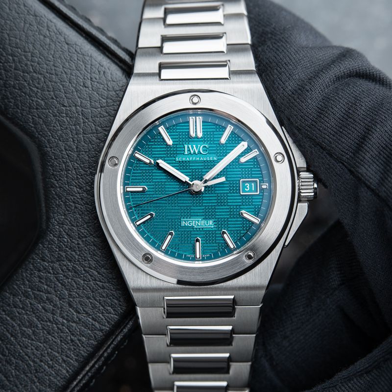 IWC Ingenieur UNWORN 2024 Aqua Green Blue Dial Steel Bracelet Automatic 40