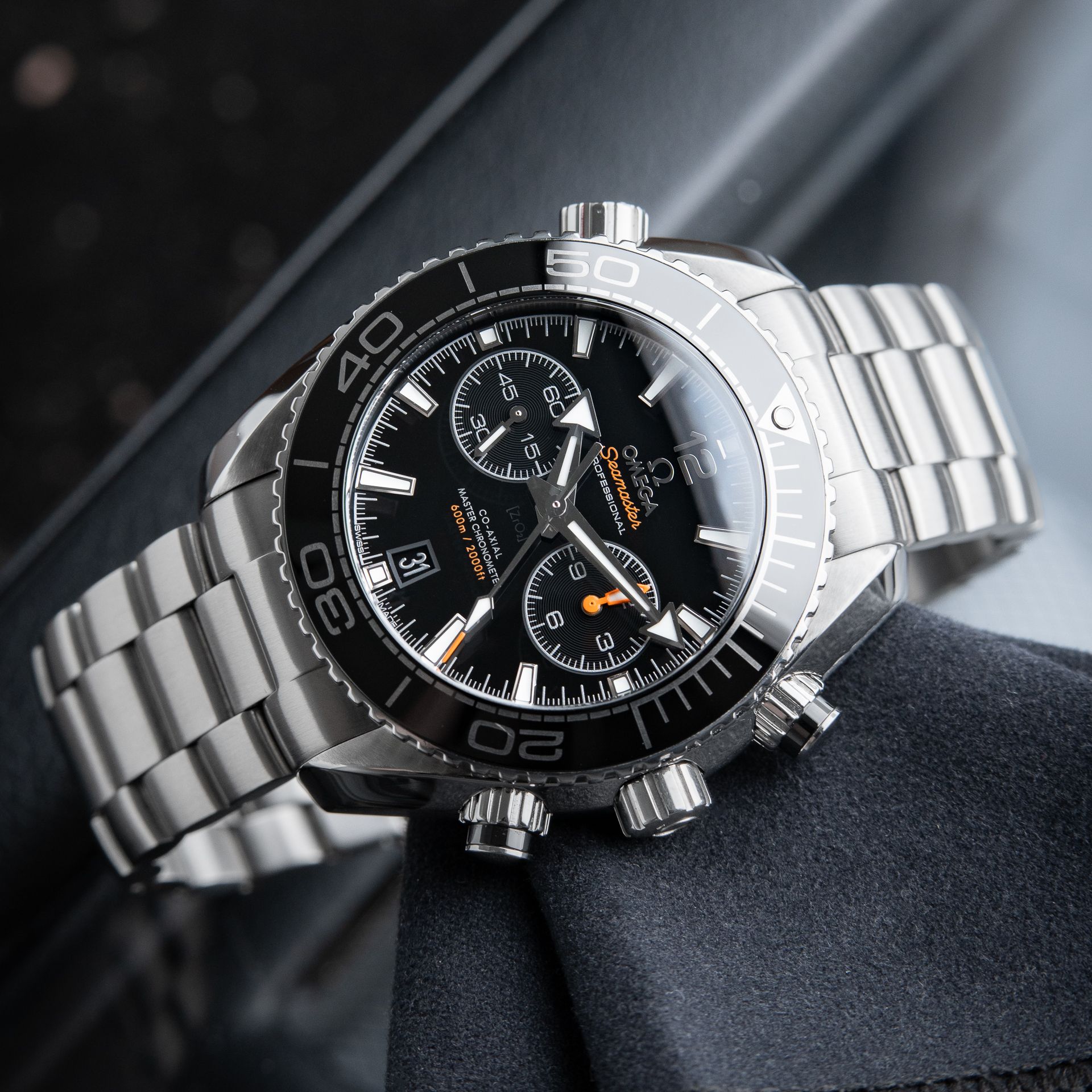 Omega Seamaster Planet Ocean Chronograph Diver Black Dial Steel Ceramic