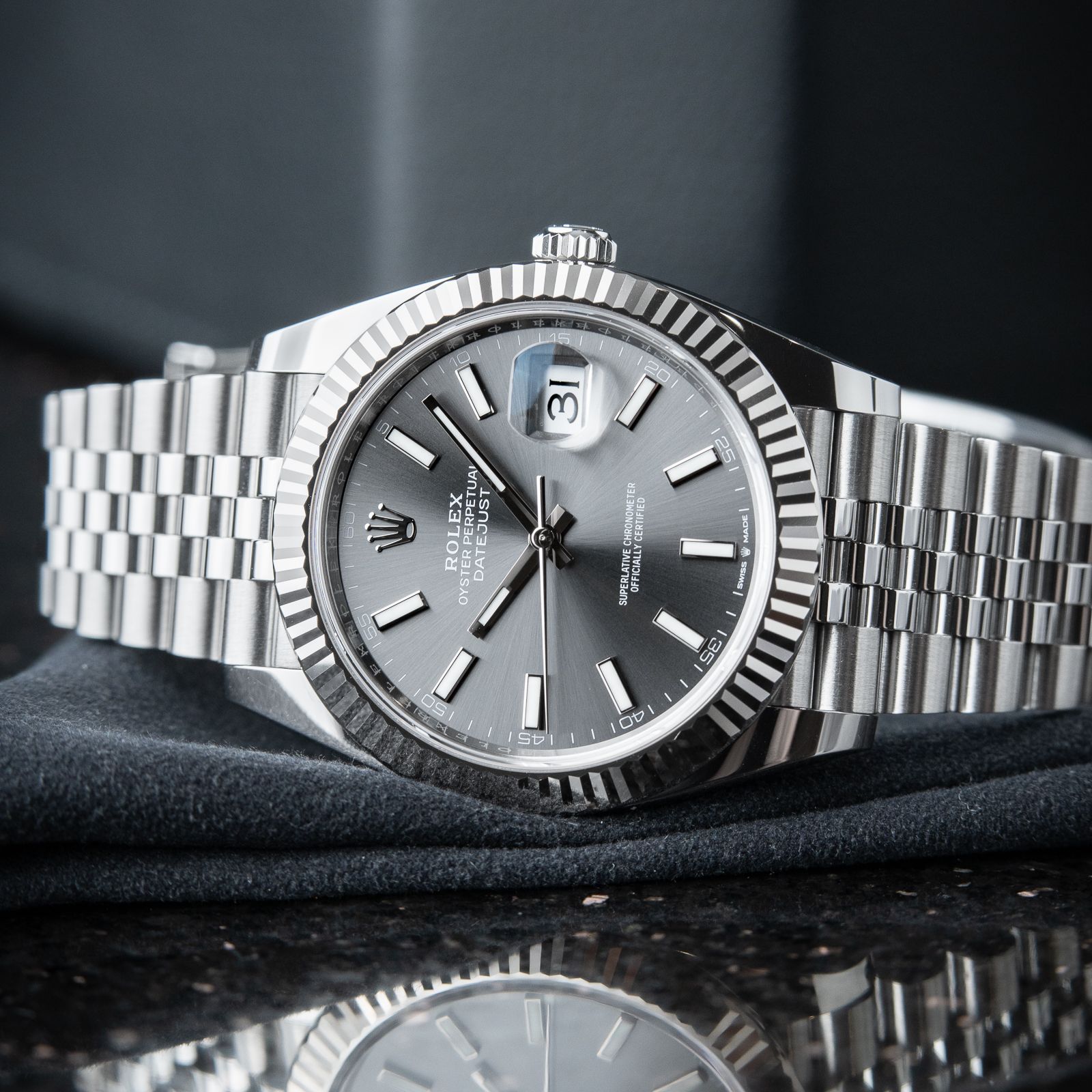 Rolex Datejust 41mm 5/2023 Fluted White Gold Gray Slate Dial Steel Jubilee