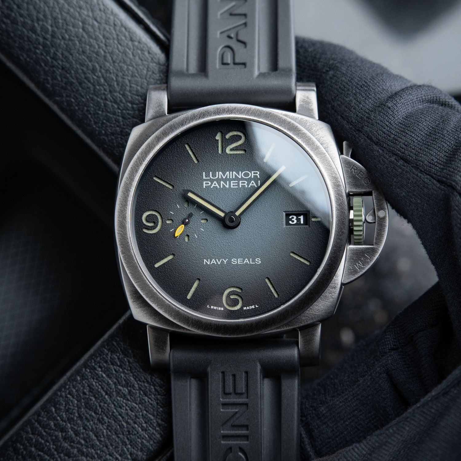 Panerai Luminor Navy Seals UNWORN 2024 Limited Edition Grey Steel PAM1412