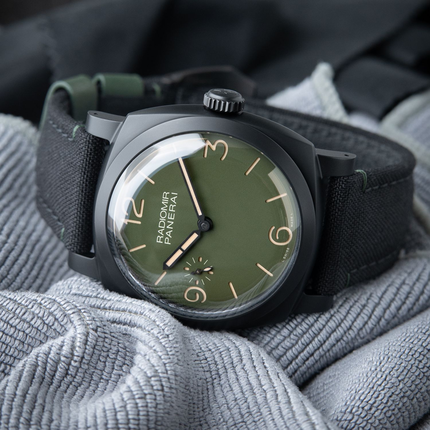 Panerai Radiomir 1940 Military Green Dial 3 Days Black Ceramic