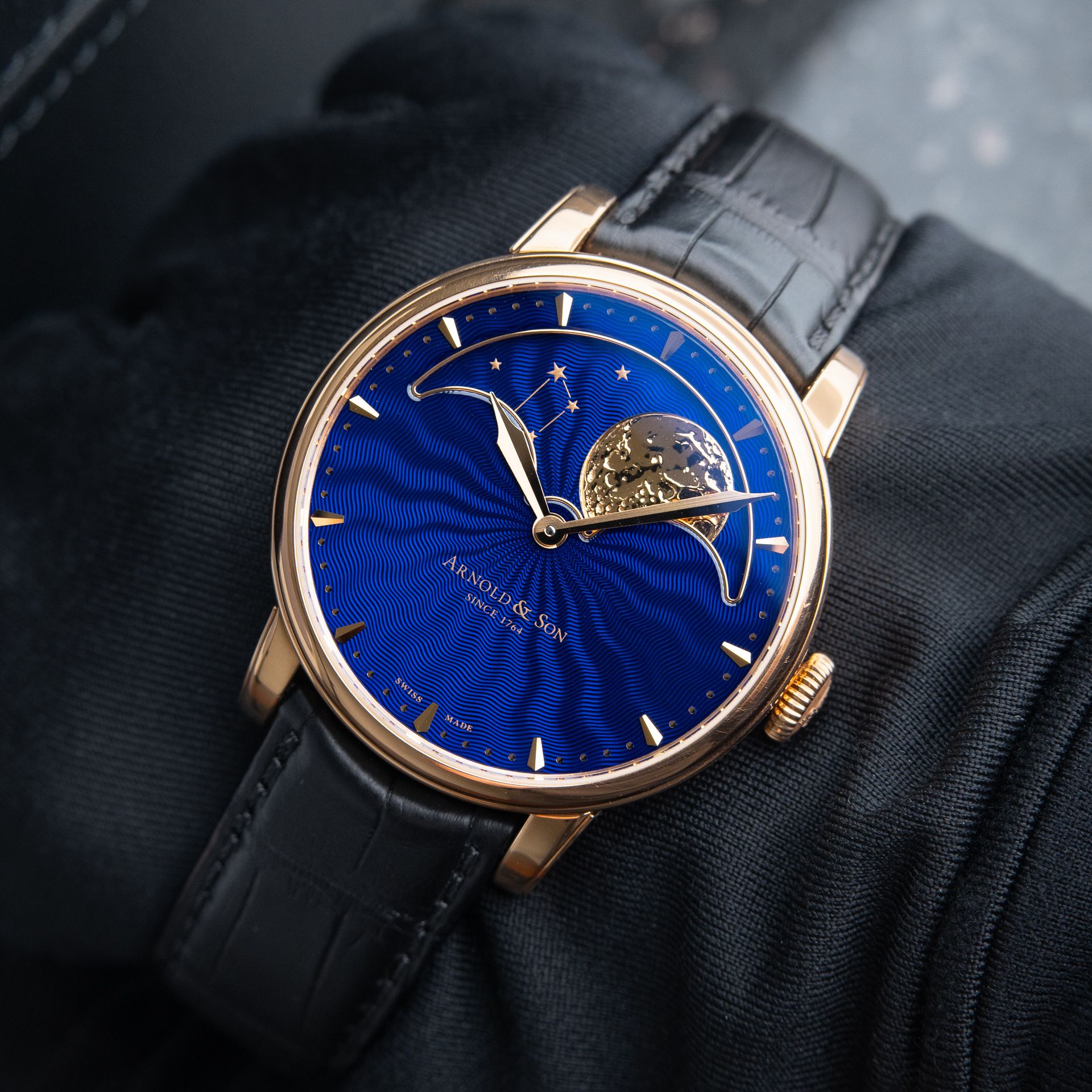 Arnold & Son HM Perpetual Moon Phase 90 Hour Blue Guilloche Dial Rose Gold