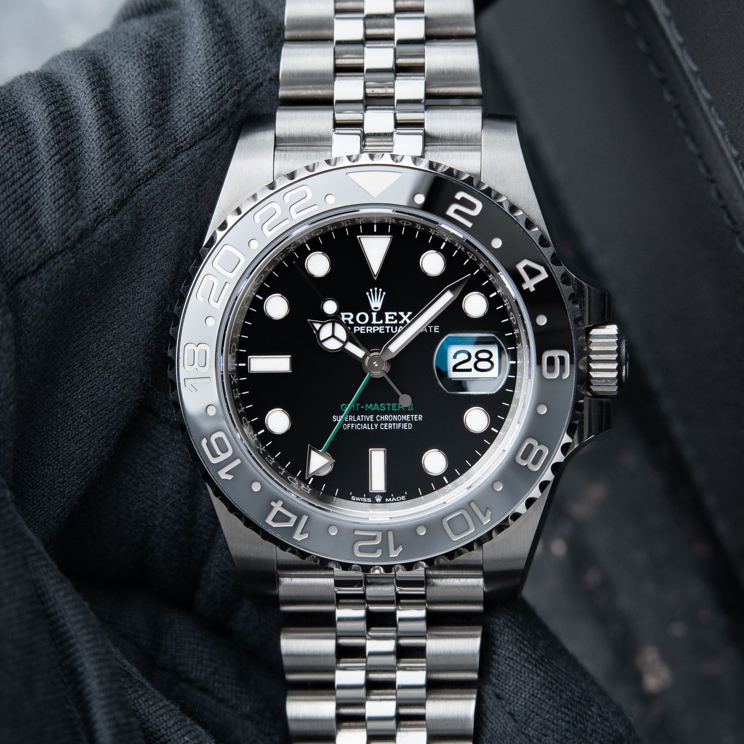 Rolex GMT-Master II 6/2024 Bruce Wayne Jubilee Steel Ceramic Black Grey 40mm