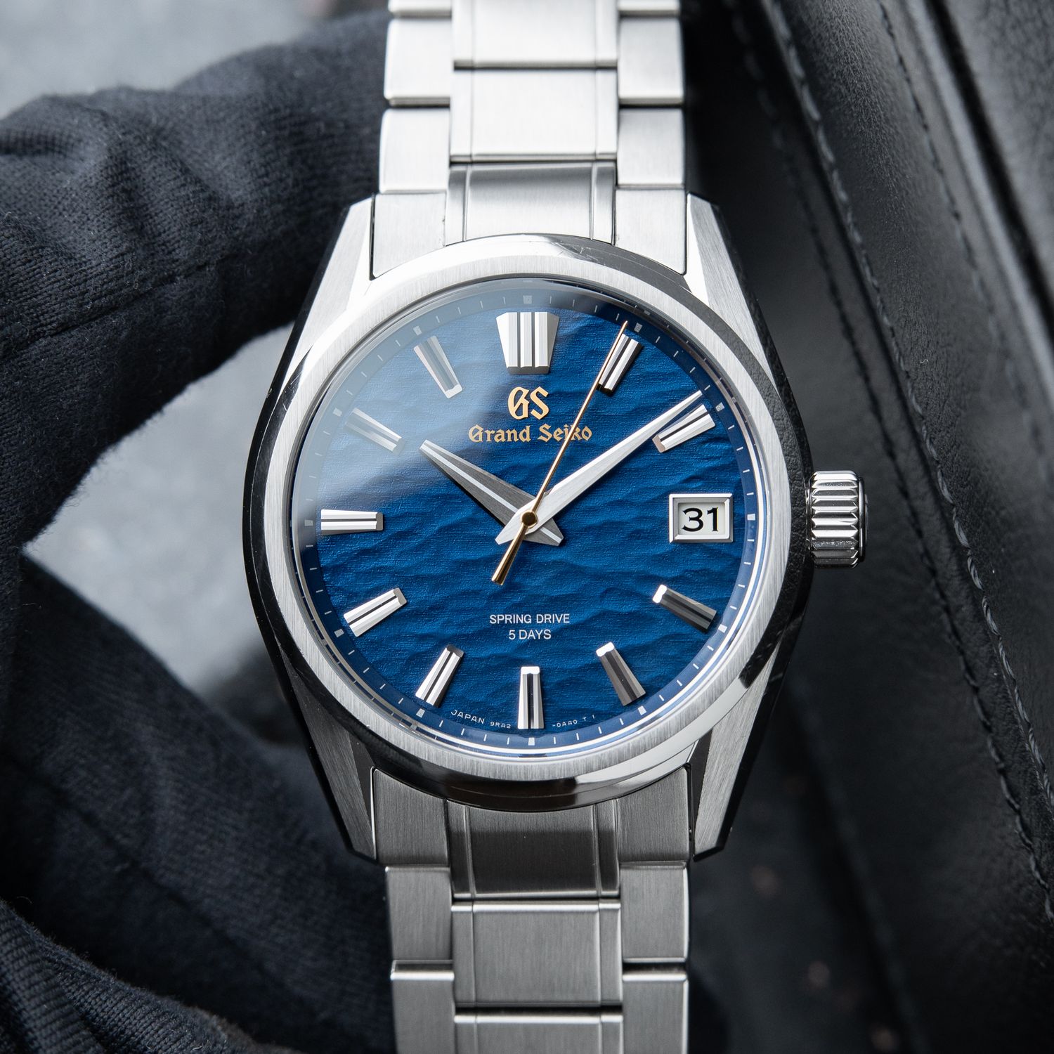 Grand Seiko Evolution 9 Collection Lake Suwa 140th Anniversary Limited Spring Drive