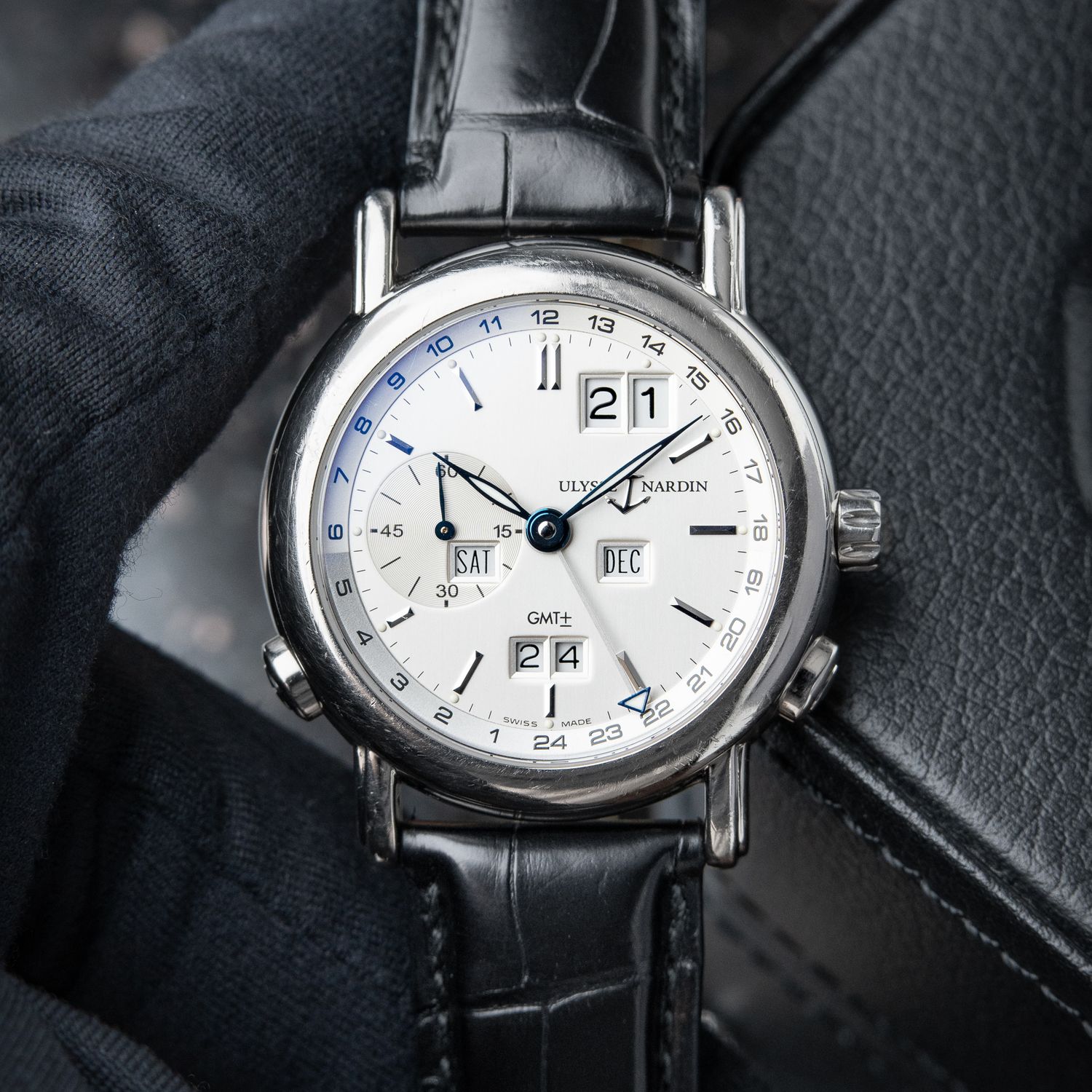 Ulysse Nardin GMT Perpetual Calendar White Gold Silver Dial Leather 320-22