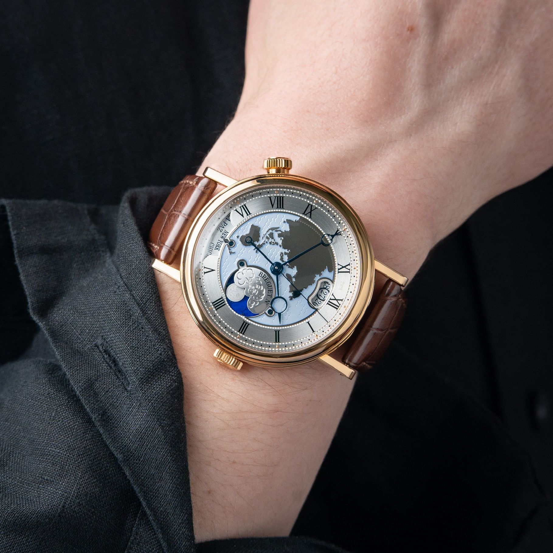 Breguet Classique Hora Mundi 5717BR World Time Rose Gold Leather Blue Dial
