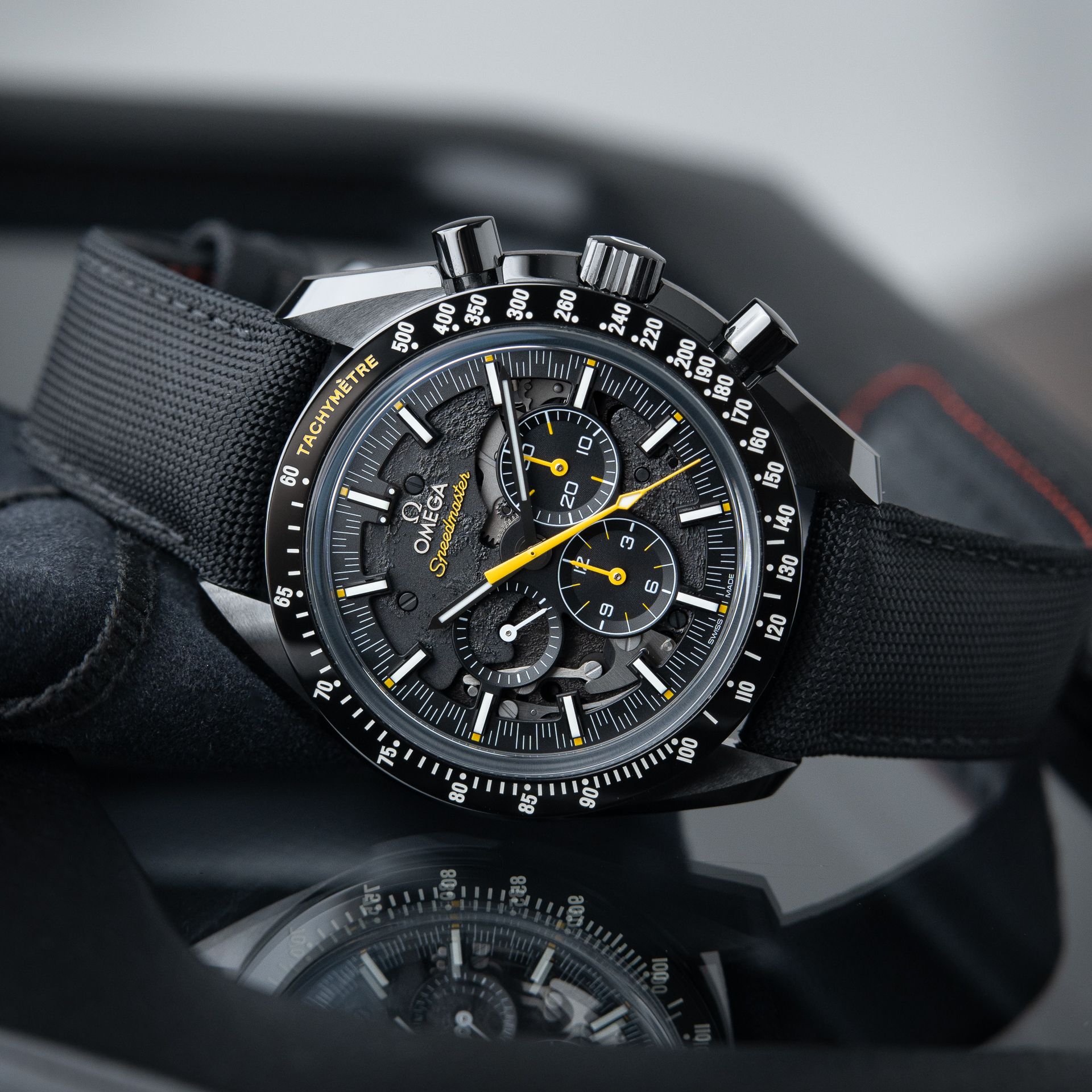 Omega Speedmaster Dark Side Of The Moon Apollo 8 STRAPS Black Ceramic DSOM