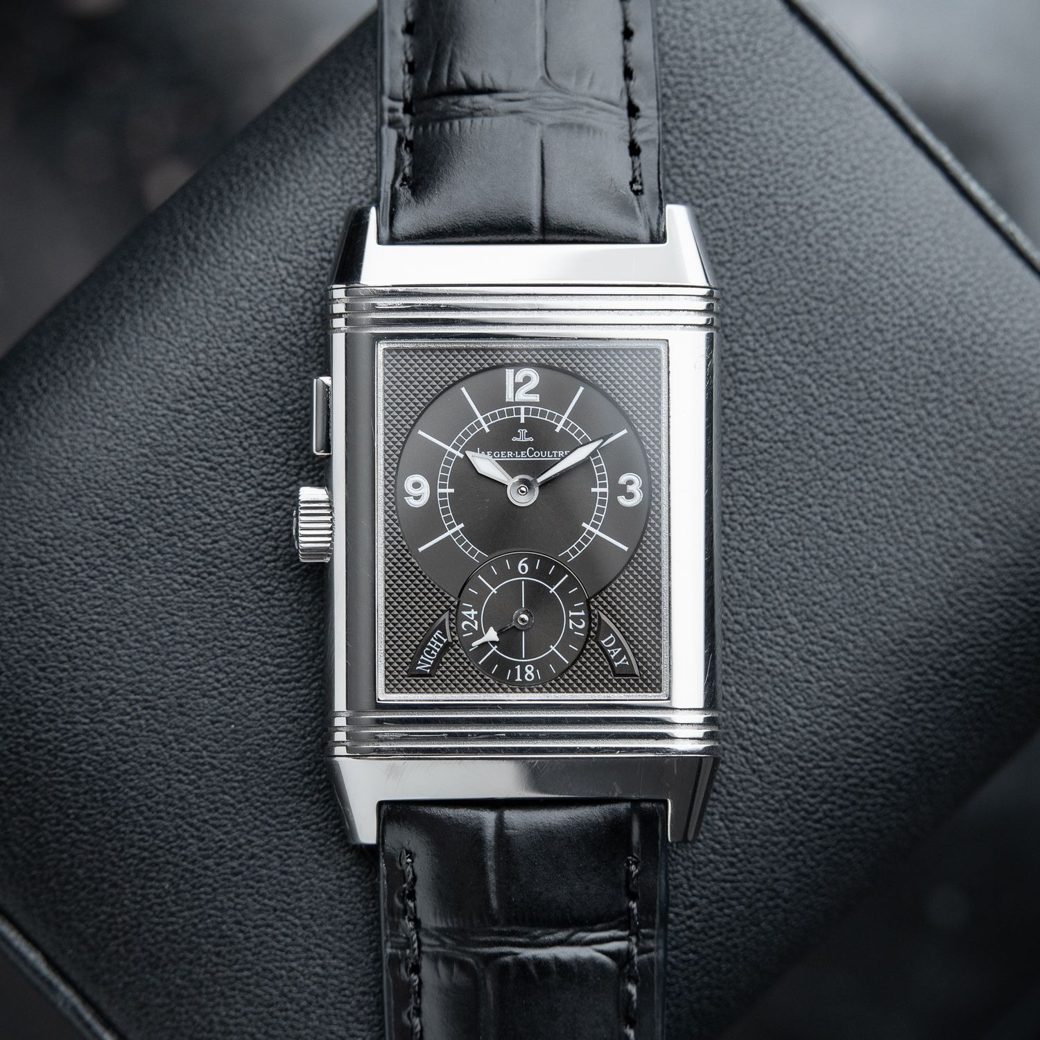 大人気定番商品 Reverso Jaeger-LeCoultre Duoface Steel Black Grey Silver 時計