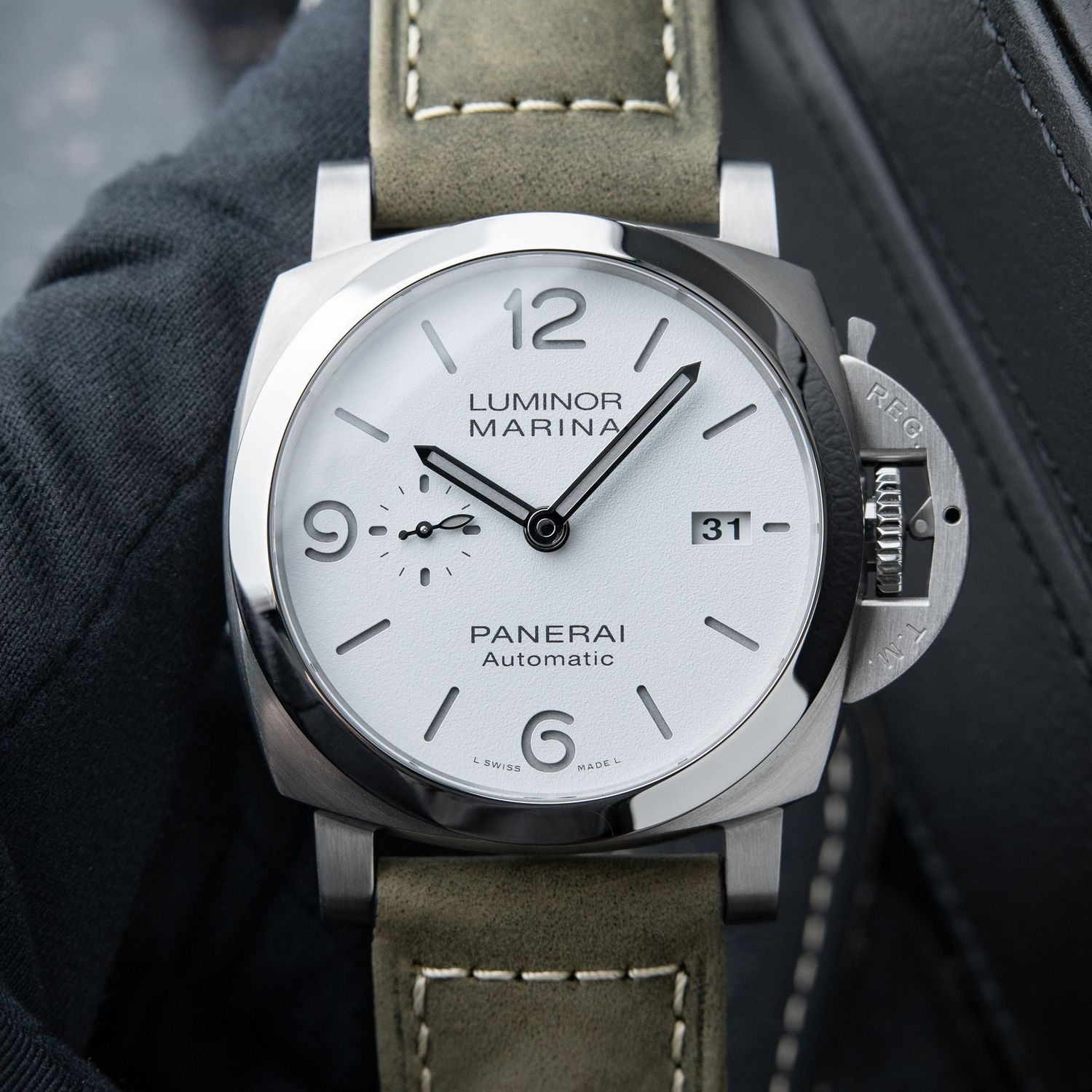 Panerai Luminor Marina 7/2024 White Steel Green Leather Automatic Pam1314