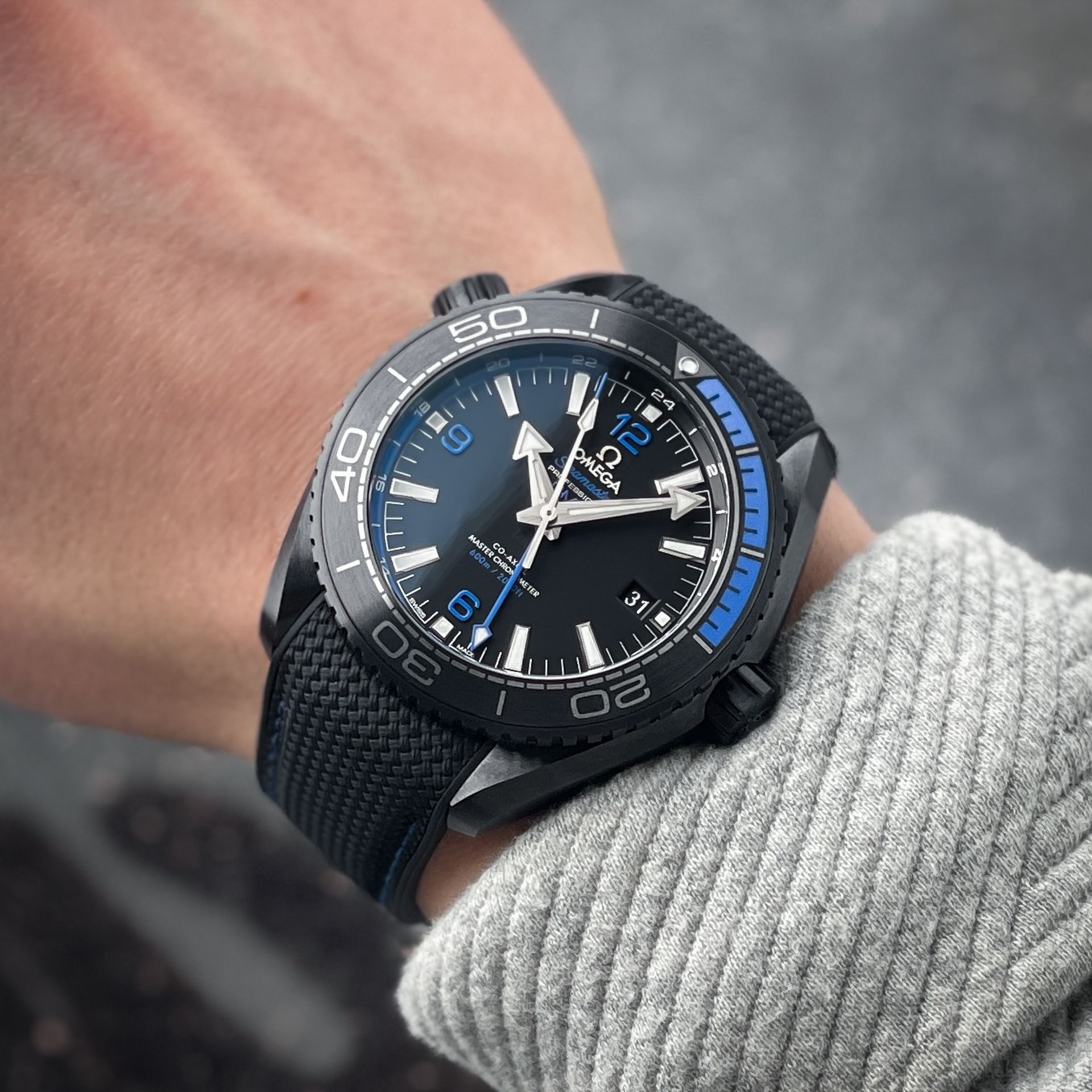 Omega Seamaster Professional UNWORN 2025 Deep Black Blue Diver GMT Ceramic