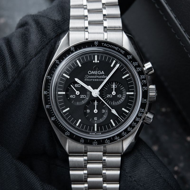 Omega Speedmaster Professional Moonwatch UPGRADED CLASP Sapphire Black 42