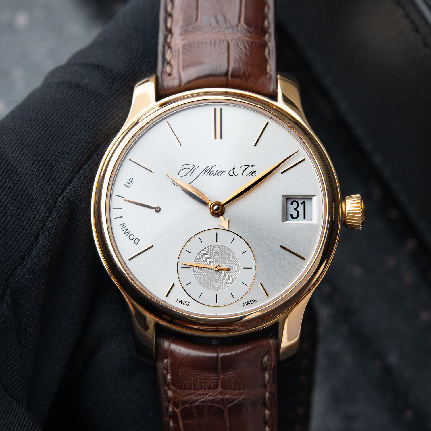 H.Moser & Cie. Endeavour Perpetual Calendar 7 Days Rose Gold Silver Dial