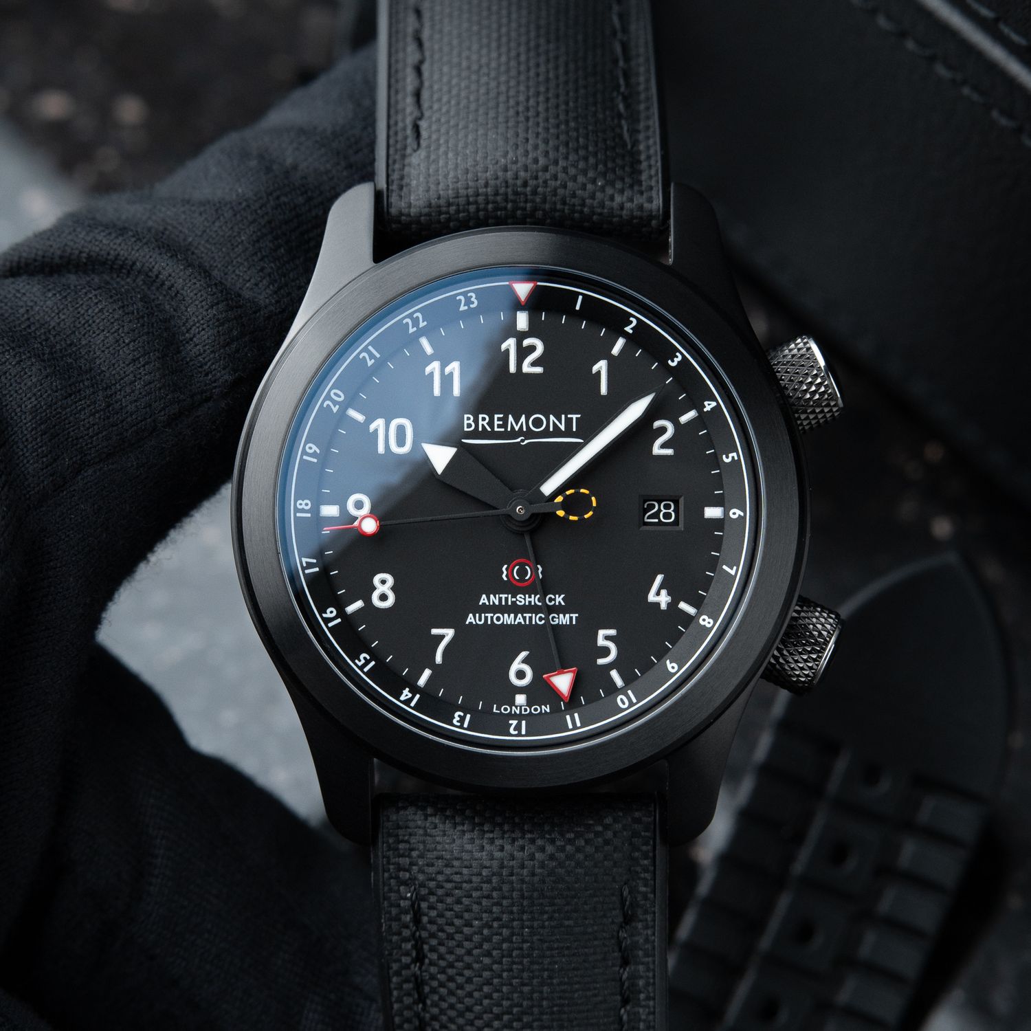 Bremont MBIII CLEAN 9/2024 Armoured GMT Limited Edition DLC Steel Black